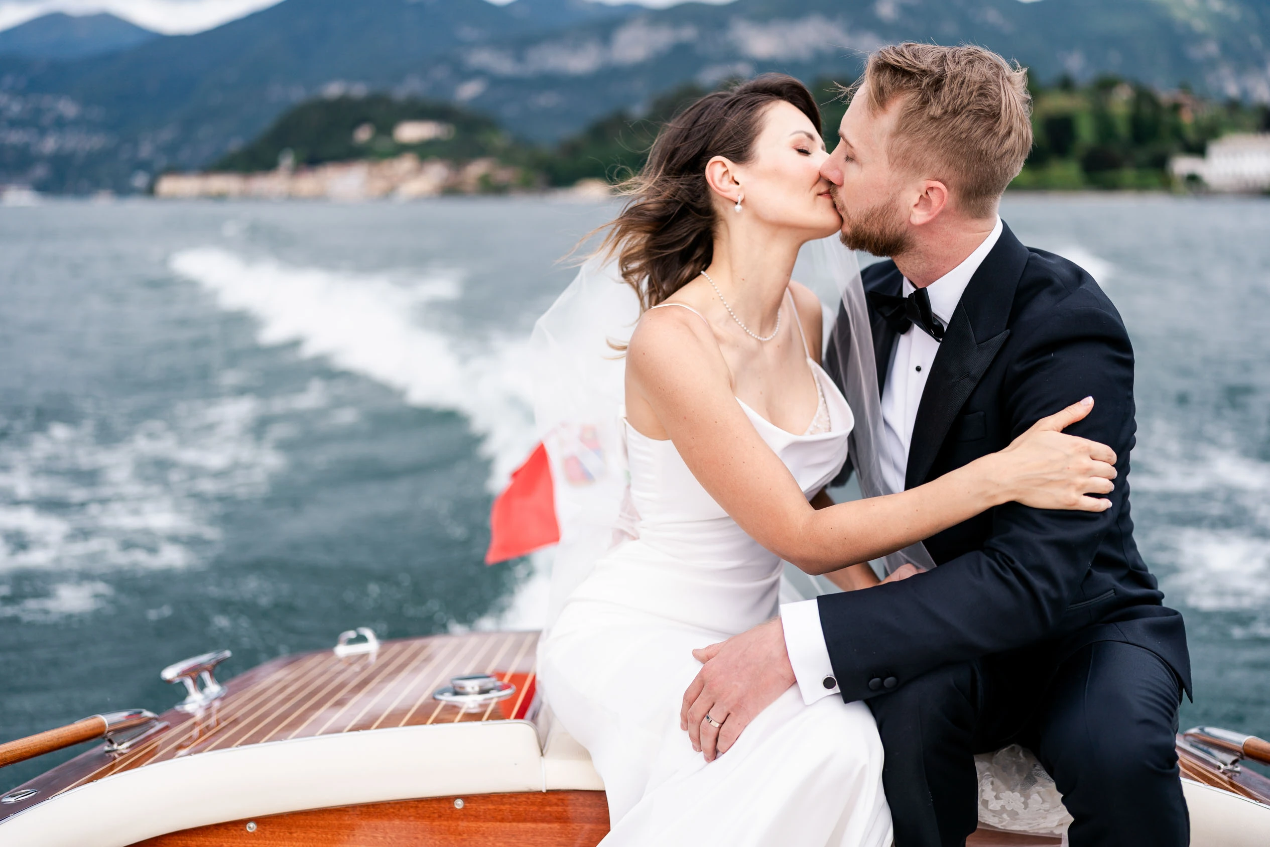Cristiano Ostinelli - the Lake Como Wedding photographer