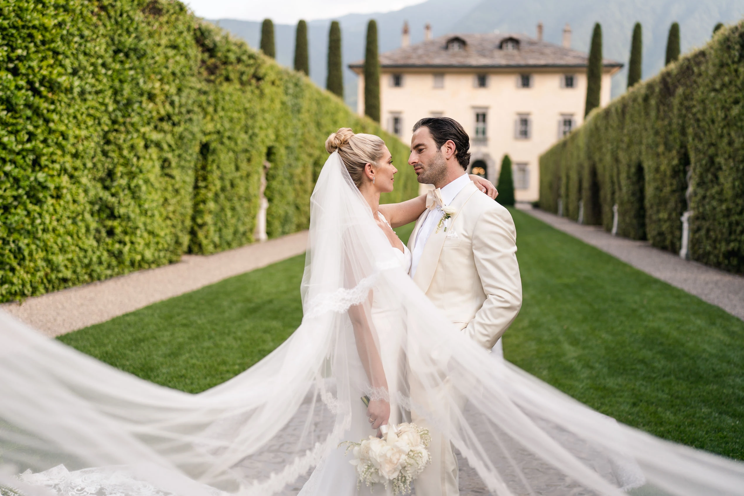 Cristiano Ostinelli - the Lake Como Wedding photographer