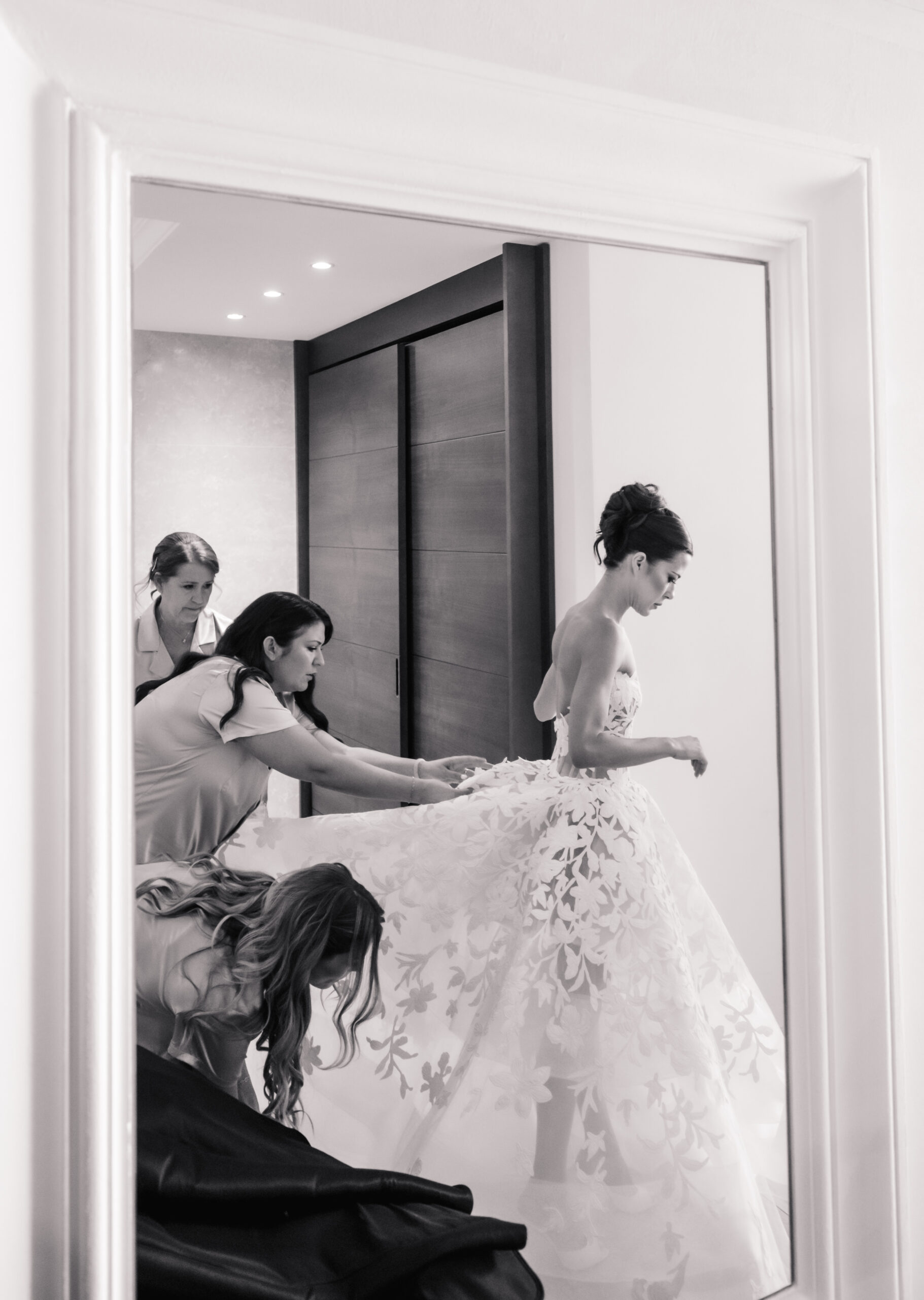 Cristiano Ostinelli - the Lake Como Wedding photographer
